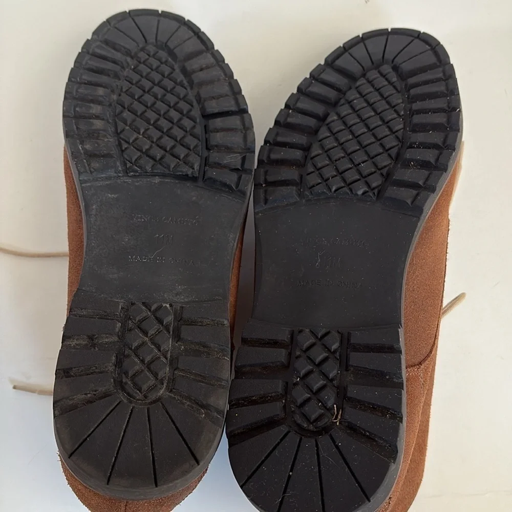 Vince Camuto Lancelot Chukka brown leather upper lace up ankle boots